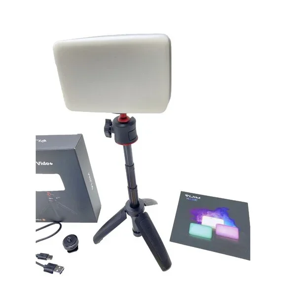 Camera Lighting Portable With Colour Filters Handheld LED Light - Picture 6 of 11